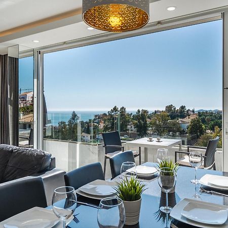 Private Luxurious Hillside Villa With Pool & Sea Views For 8 To 10 Ppl フエンヒロラ エクステリア 写真